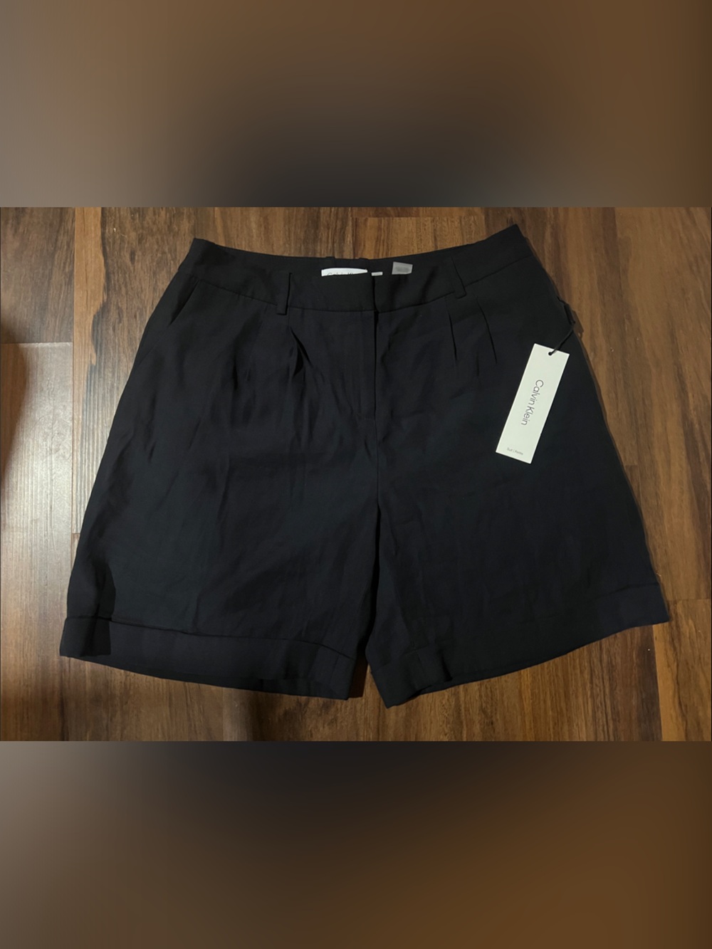Calvin Klein Women's Tailored Shorts